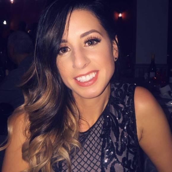 Meet your Posher, Emily - Picture 1 of 1